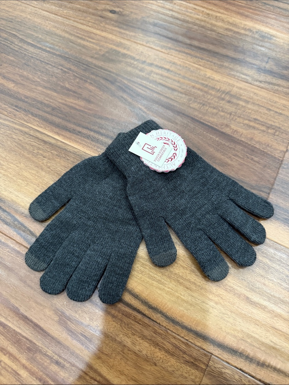 Heritage Dark Charcoal Knit Gloves